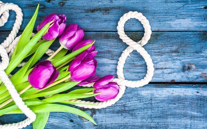 Вітаємо з днем весни жіночий колектив ТНПУ ім. В. Гнатюка